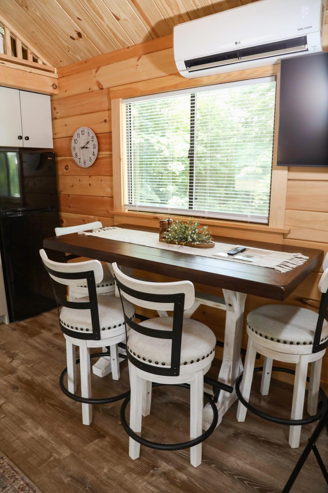 The Bellefonte Campground Room photo